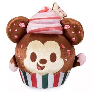 NWT Disney Munchlings Holiday Mickey Mouse Peppermint Bark Cupcake Scented Plush